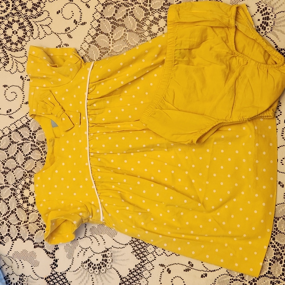 Baby girl 6-12 mos Baby Gap dress